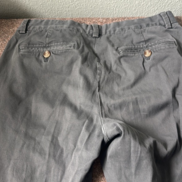 Vineyard vines gray breakers pants - Picture 5 of 5